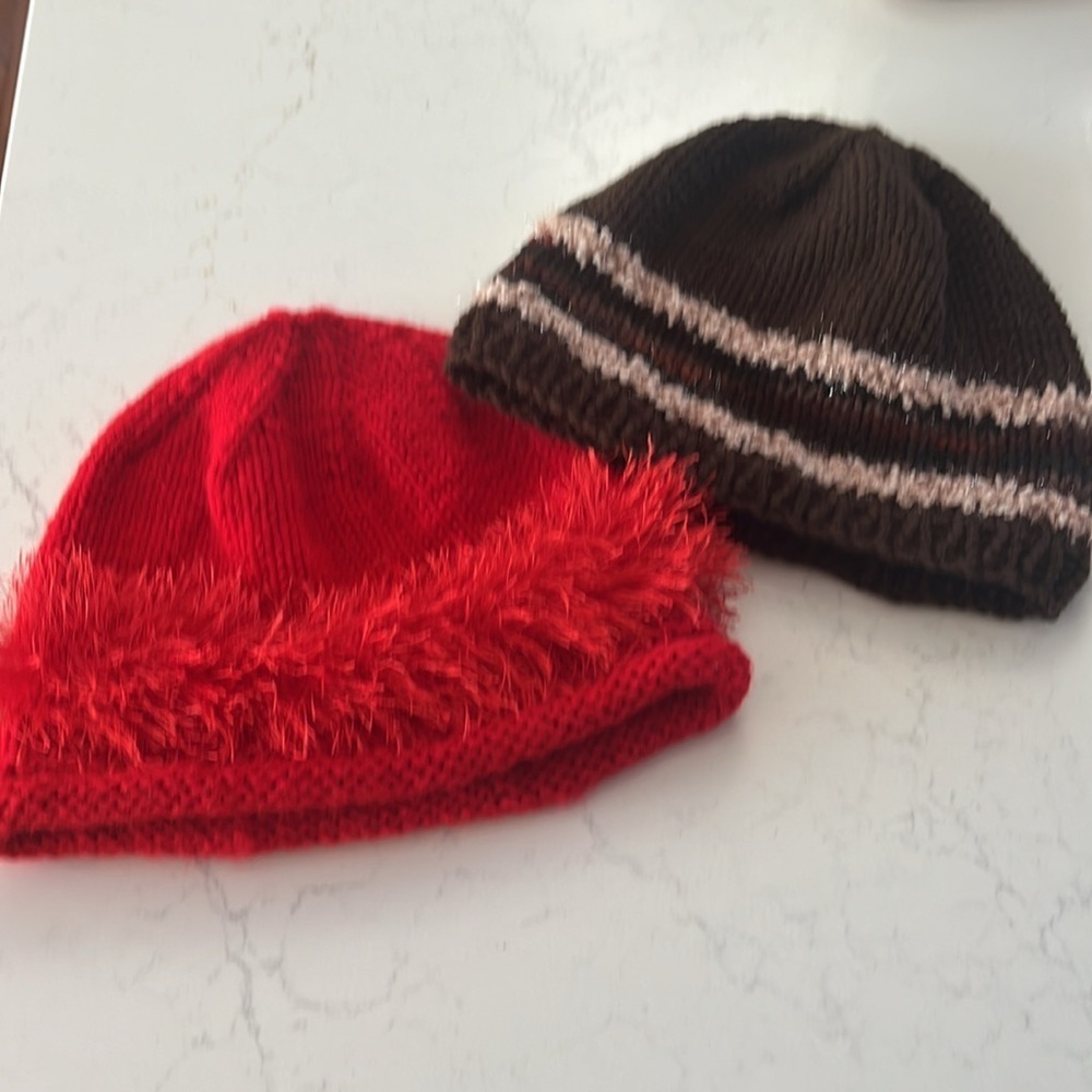 Hand Knit Beanie Hats Red/Brown